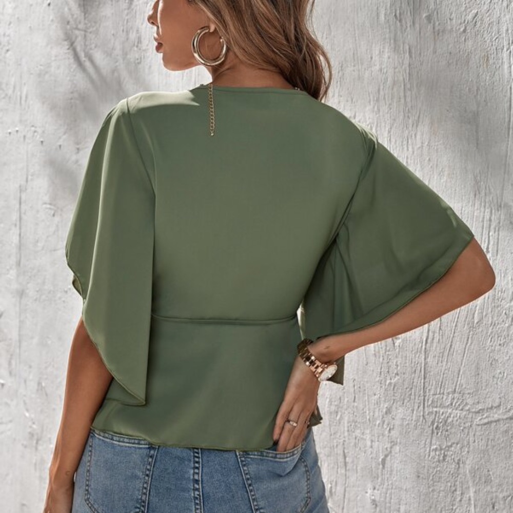 Boho Green Butterfly Sleeve Surplice Tie Top - Picture 3 of 4